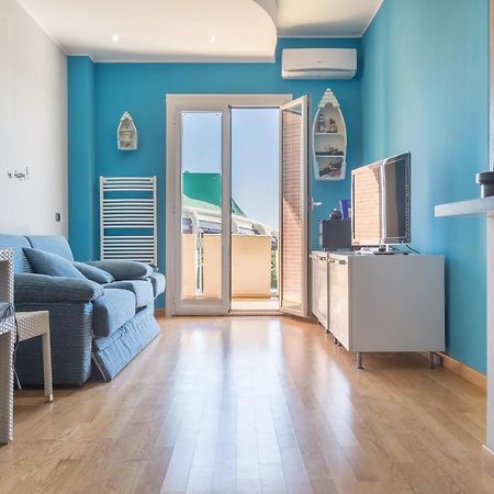 Ostia Holiday Palafjilkam Exteriér fotografie