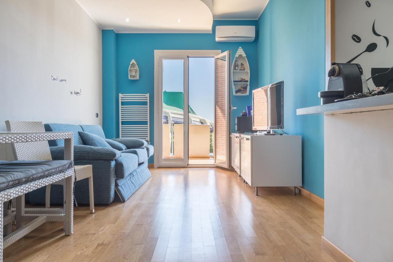Ostia Holiday Palafjilkam Exteriér fotografie