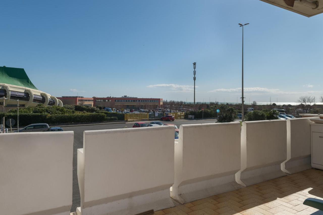 Ostia Holiday Palafjilkam Exteriér fotografie